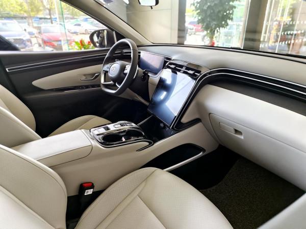 空間是亮點 靜態體驗第五代途勝L 誠意十足 空間是亮點 靜態體驗第五代途勝L 誠意十足