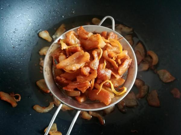 熬豬油,不要只加鹽,多加2樣牢記3點,豬油又香又白,久放不壞 熬豬油,不要只加鹽,多加2樣牢記3點,豬油又香又白,久放不壞