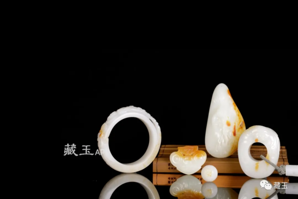 起拍價1.2億,預估價5.5億,和田玉市場上的真假之爭大曝光 起拍價1.2億,預估價5.5億,和田玉市場上的真假之爭大曝光