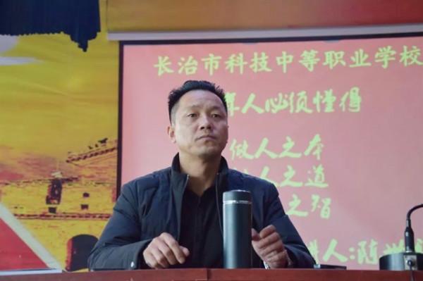 當代&OpenCurlyDoubleQuote;掃地僧&rdquo;：北大保安高考第一人的張俊成，畢業後怎麼樣了？