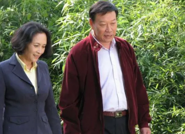 “大孝子”魏積安:母親只有一個,為母親退出春晚 “大孝子”魏積安:母親只有一個,為母親退出春晚