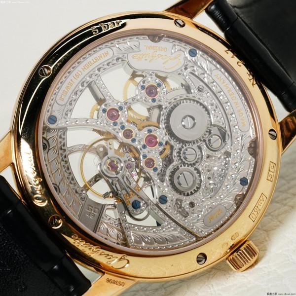 20萬“手工雕花”，這隻表，且買且珍惜