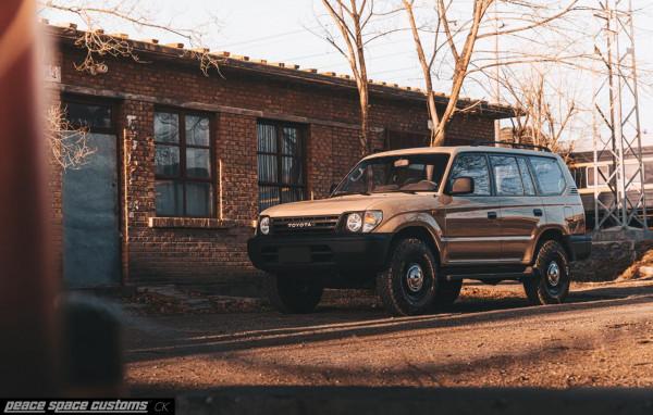 用這臺普拉多J95，帶你回到上個世紀70年代