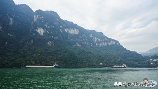 中國首創大型民俗旅遊區，被歐陽修等名人讚譽，就在世界水電之都