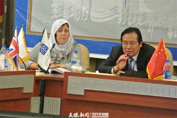 “貴州傑出人才獎”提名者、貴州醫科大學地方病少數民族疾病教育部重點實驗室主任官志忠:勇攀醫學科研高峰 “貴州傑出人才獎”提名者、貴州醫科大學地方病少數民族疾病教育部重點實驗室主任官志忠:勇攀醫學科研高峰