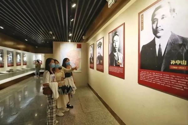 秋遊賞菊,品茗看展,好天氣就出門這樣玩 秋遊賞菊,品茗看展,好天氣就出門這樣玩