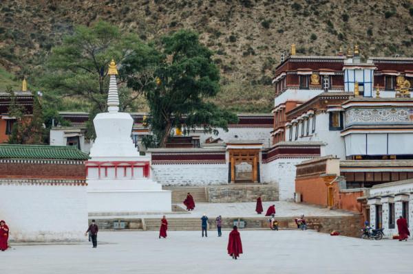 這個寺廟名字很奇怪，卻佔整座城市的1/3，面積相當於10個足球場