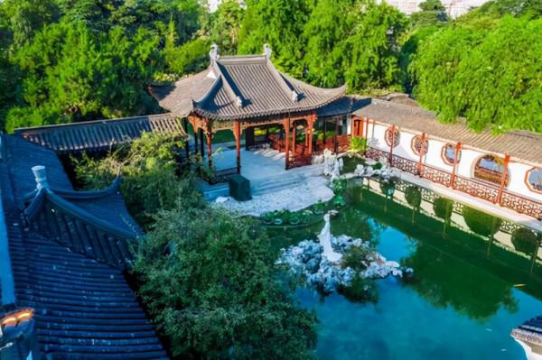 南京一座“巨無霸”公園，佔地510000平方米，距玄武湖19分鐘車程