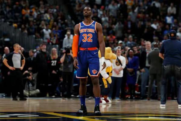 身高2米08，臂展2米25！場均5分5板模板波什，九號秀還能回NBA麼