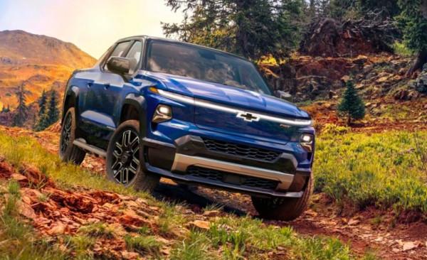 芝加哥車展五大硬派新車盤點，豐田紅杉霸氣十足，開拓者玩RS風格