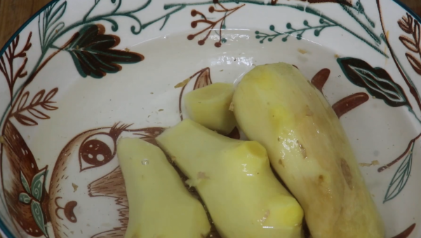 生薑放入絞肉機，想不到作用這麼厲害，簡單又實用，太棒了