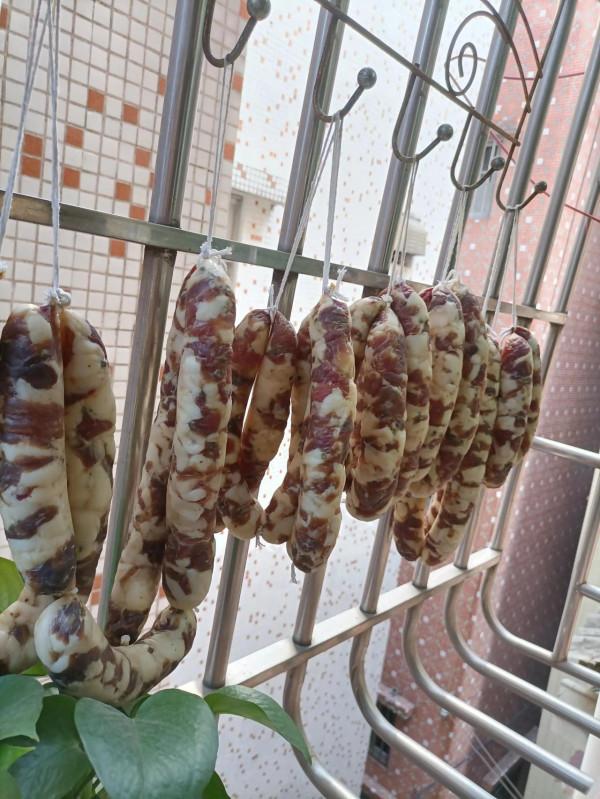 原來裝香腸是這麼的簡單易學