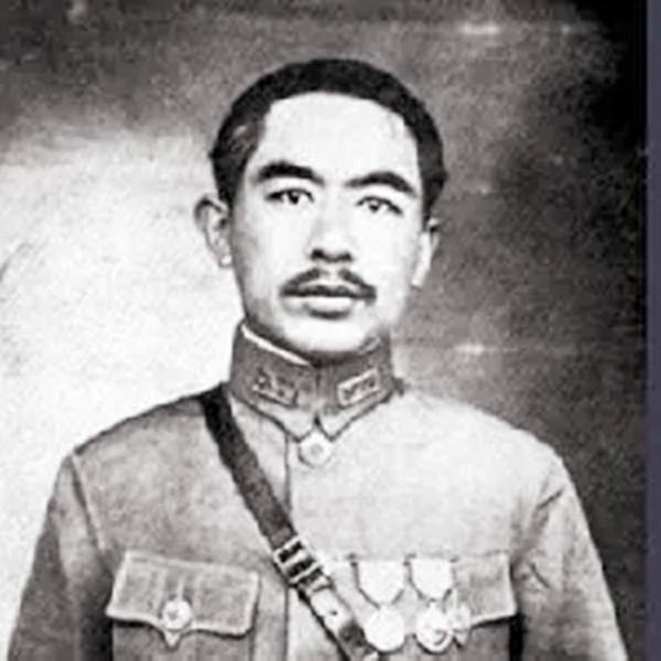 遵義會議召開時,擔任警衛的8個參謀,後來出了2箇中將3個少將 遵義會議召開時,擔任警衛的8個參謀,後來出了2箇中將3個少將