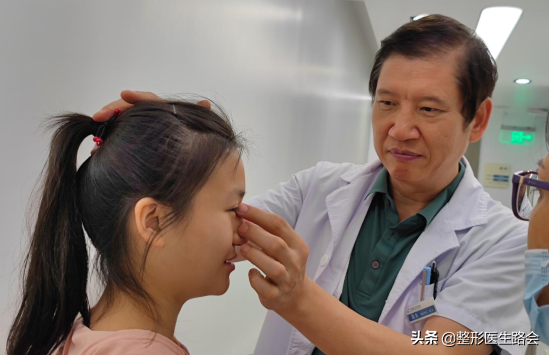 做假體隆鼻,整形醫生告訴你:術前、術中、術後,如何少走彎路 做假體隆鼻,整形醫生告訴你:術前、術中、術後,如何少走彎路