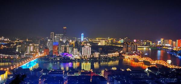 廣東:淨增人口超2000萬,15市增長6市下降,深圳廣州佔了六成 廣東:淨增人口超2000萬,15市增長6市下降,深圳廣州佔了六成