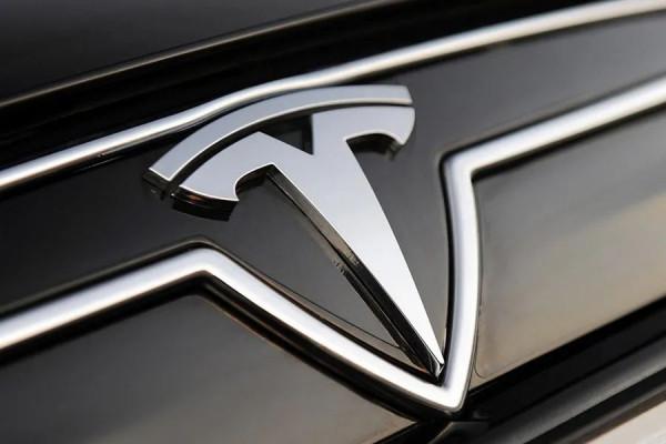 手指一點就能提升續航和加速,OTA升級到底有何用? 手指一點就能提升續航和加速,OTA升級到底有何用?