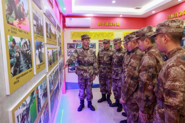 賡續塔山血脈!“英勇善戰連”為新兵舉行入連儀式 賡續塔山血脈!“英勇善戰連”為新兵舉行入連儀式