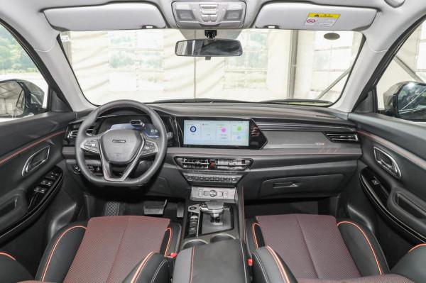 歐尚x7plus：緊湊型SUV，軸距2786毫米，動力討喜