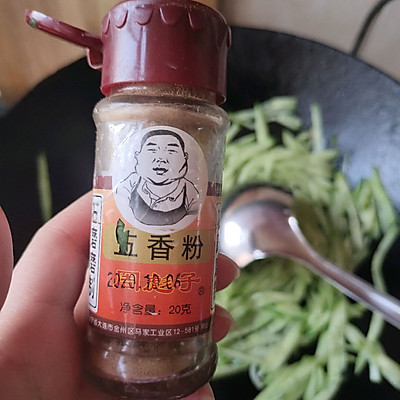 不知道吃什麼，黃瓜雞蛋麵準沒錯