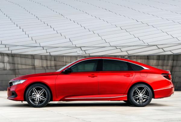 想要最省心的家用車？這兩款不到20萬，面子裡子同時拿捏