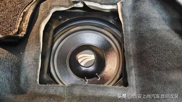 停不下來的靚聲之旅，寶馬X1升級德國彩虹寶馬專用音響