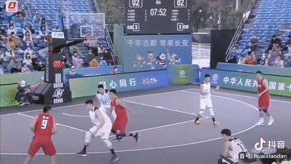 生吃王哲林！一個人扛起球隊！不愧是野球界第一分衛，太硬了...