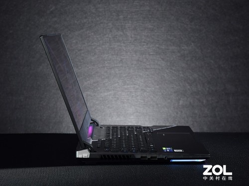 首發12代酷睿平臺 ROG槍神6遊戲本圖賞