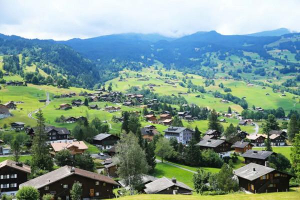 10年深度+豪華遊玩60國