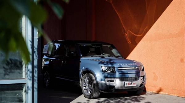 骨子裡透露著硬派氣息!試駕路虎衛士110,成年人的“大玩具” 骨子裡透露著硬派氣息!試駕路虎衛士110,成年人的“大玩具”