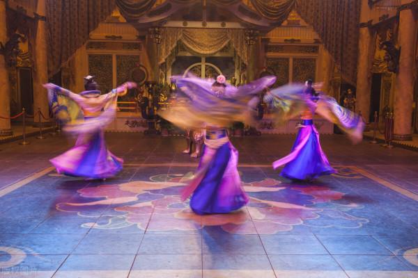 春秋傳奇:專諸太湖學炙魚,姬光率師取夫人 春秋傳奇:專諸太湖學炙魚,姬光率師取夫人