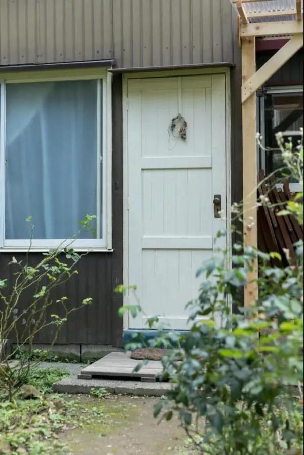 60歲阿姨獨居10年，沒了丈夫，少了兒子，卻說：不用再做“保姆”