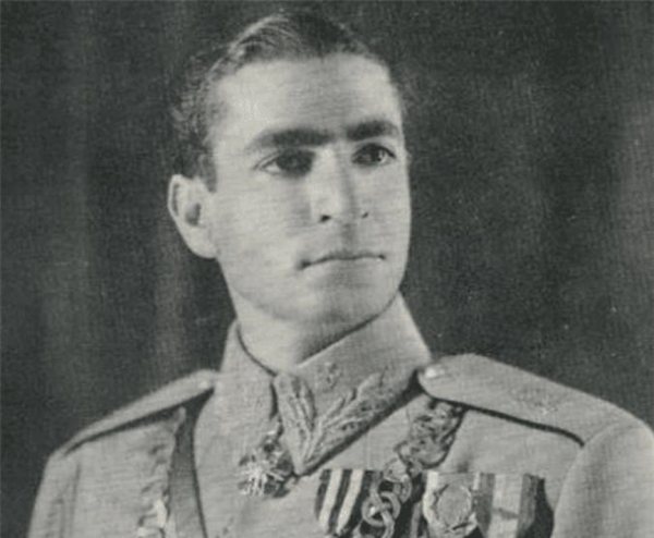 最美末代公主，遠嫁伊朗王子，卻婚姻不幸，離婚改嫁後命運如何？