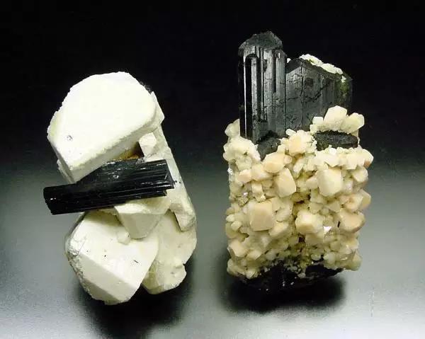 100種漂亮礦石，讓你大開眼界！還有鑑別方法哦