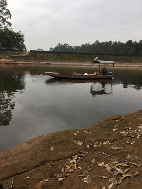 釣魚“奇”招數：磯竿滑漂遠投釣法，一招制勝