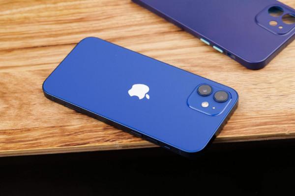 9月份京東手機銷量榜出爐，Redmi霸榜，但最能打的還是iPhone