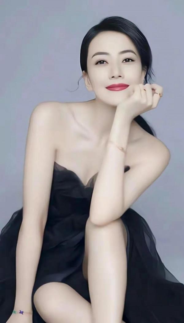 無可挑剔的 國民女神 高圓圓