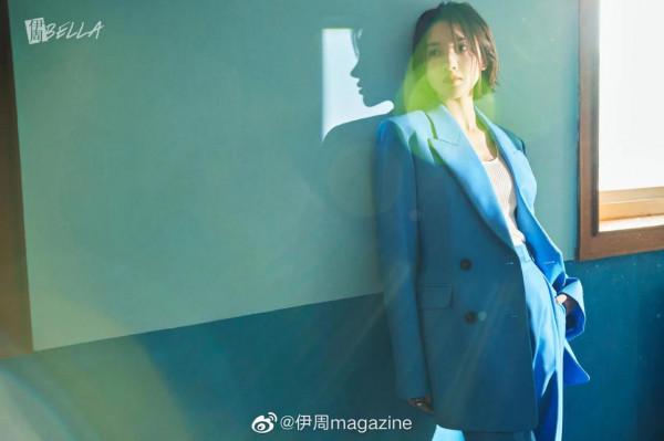 唐藝昕開春情緒大片