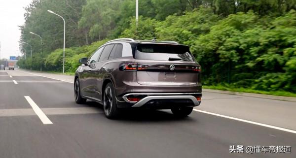 新車 | 行駛質感出色，細節有待提升，試駕大眾ID.6 CROZZ