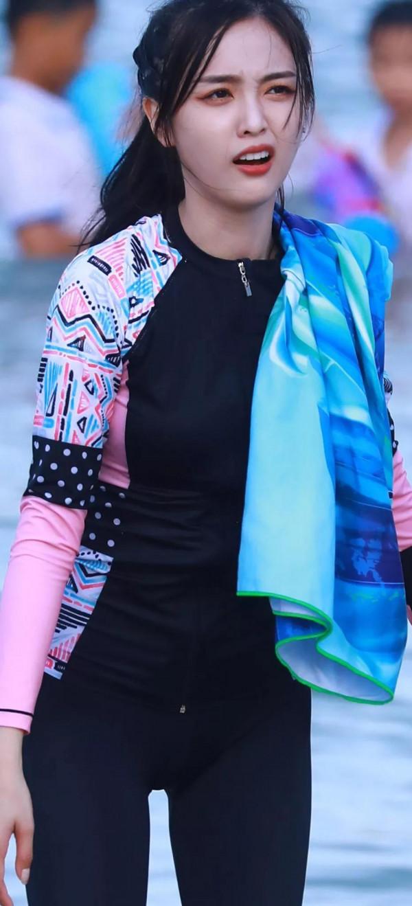 吳宣儀節目錄制現場被抓拍,第七張絕絕子 吳宣儀節目錄制現場被抓拍,第七張絕絕子