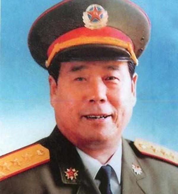 1985年裁軍重組七大軍區,司令員都是誰?後來又被授予了什麼軍銜 1985年裁軍重組七大軍區,司令員都是誰?後來又被授予了什麼軍銜
