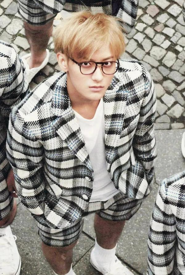 頂級男神黃子韜，帥成漫畫裡的人物