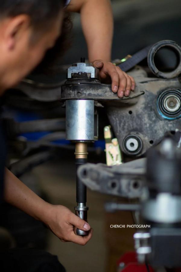 賓士E後橋的一次徹徹底底的整備過程