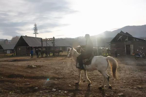 又一個旅遊小鎮，想在這度過