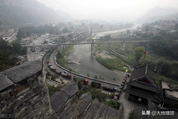 越南地名，怎麼有一股&OpenCurlyDoubleQuote;中國風&rdquo;？