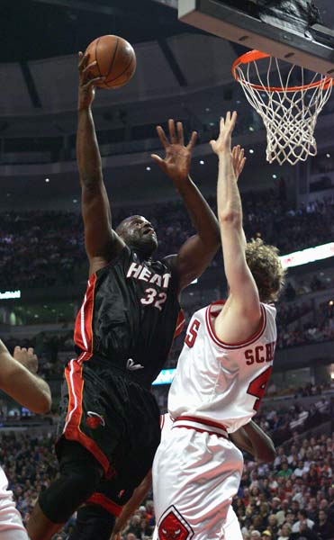 NBA“舊事重提”之總冠軍16:韋德無人可擋 熱隊逆襲奪冠(2006) NBA“舊事重提”之總冠軍16:韋德無人可擋 熱隊逆襲奪冠(2006)