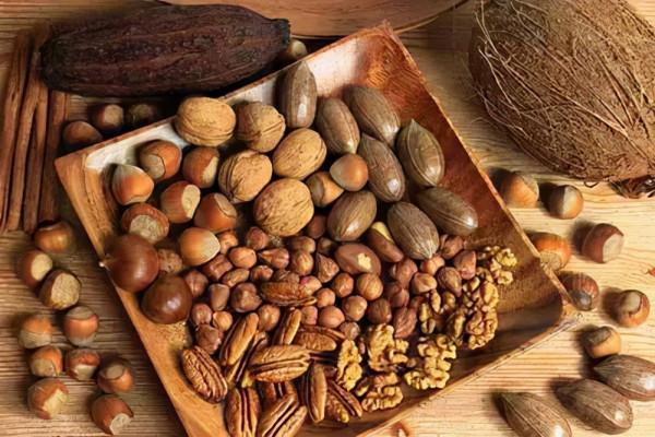 營養科教授提醒：不管有錢沒錢，都儘量不要省買這4種食物的錢