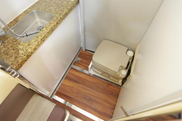 房車企業玩起設計來有多硬核，途酷房車神行者F328U來告訴你