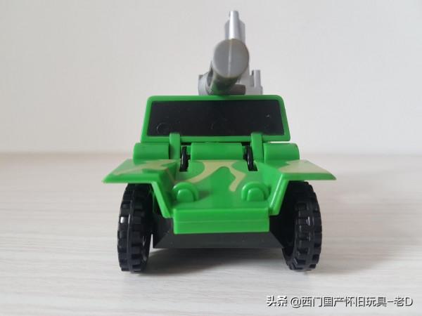 0125B 變形金剛- 組合金剛-混天豹-超大版本(老D分體機器人) 0125B 變形金剛- 組合金剛-混天豹-超大版本(老D分體機器人)