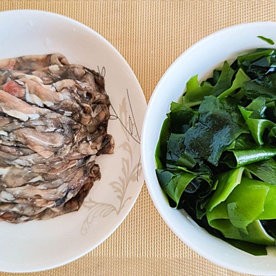 簡單好上手的減脂餐之裙帶菜烏雞卷，解決你的沒胃口