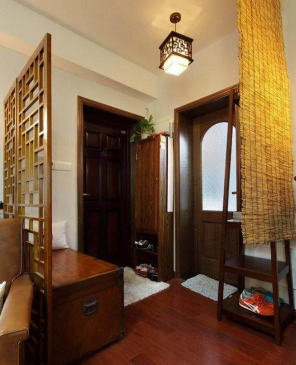 婆婆硬要插手裝修，草蓆當窗簾，電視櫃像農村火炕，好離譜